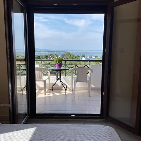 Апартаменты Balconaki In *