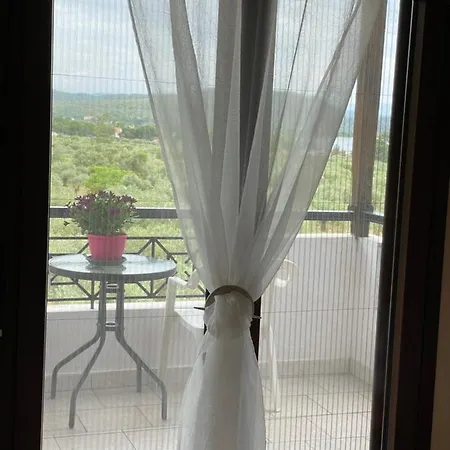 Balconaki In