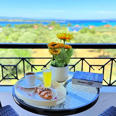 Balconaki In Lägenhet
